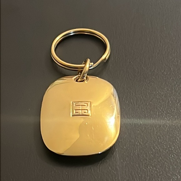 Rare Vintage Designer Givenchy Paris Logo Runway Key Tag Chain - Picture 15 of 16